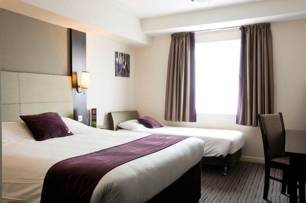 Premier Inn Fort William Exterior foto