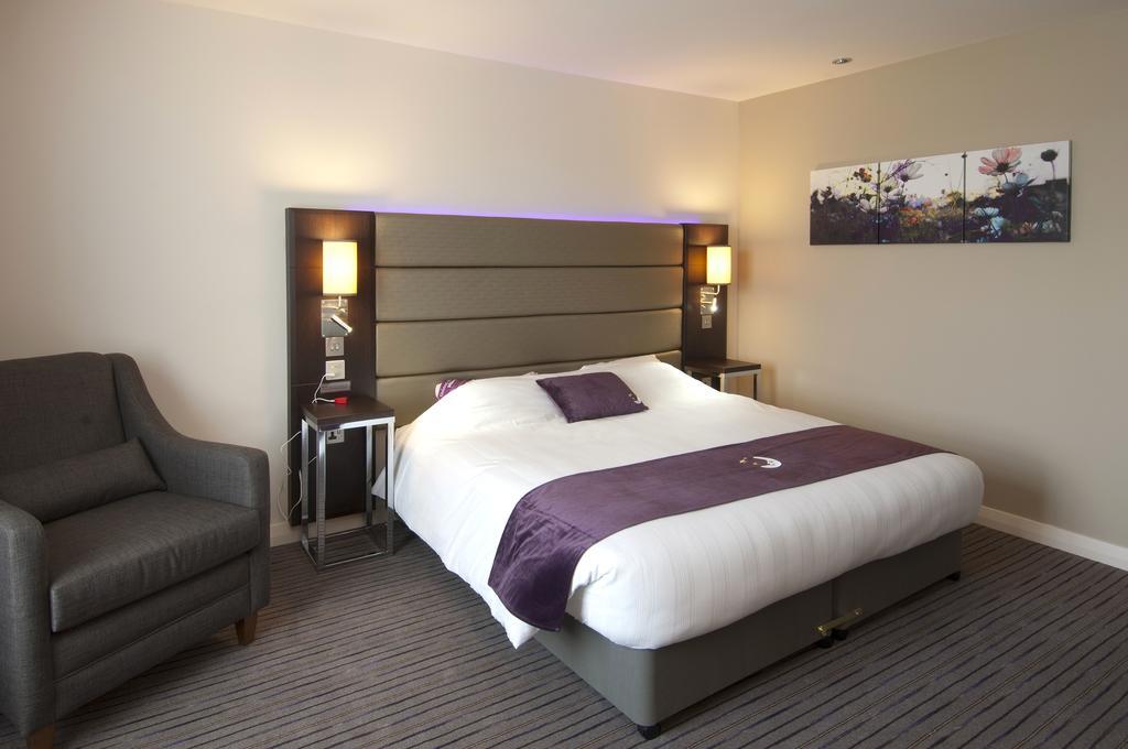 Premier Inn Fort William Exterior foto